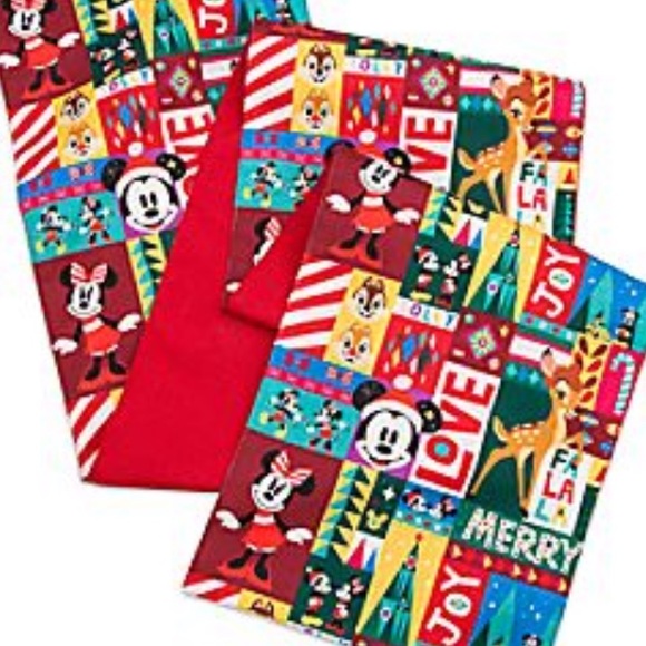 Disney Other - VEUC used 1x Disney Mickey minnie Christmas happy holidays table runner